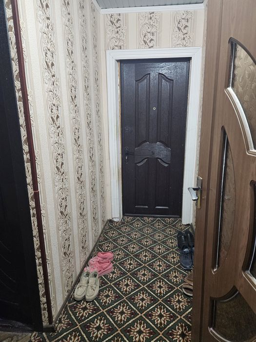 21мк 2комнаталы 4этажда дом сатылады