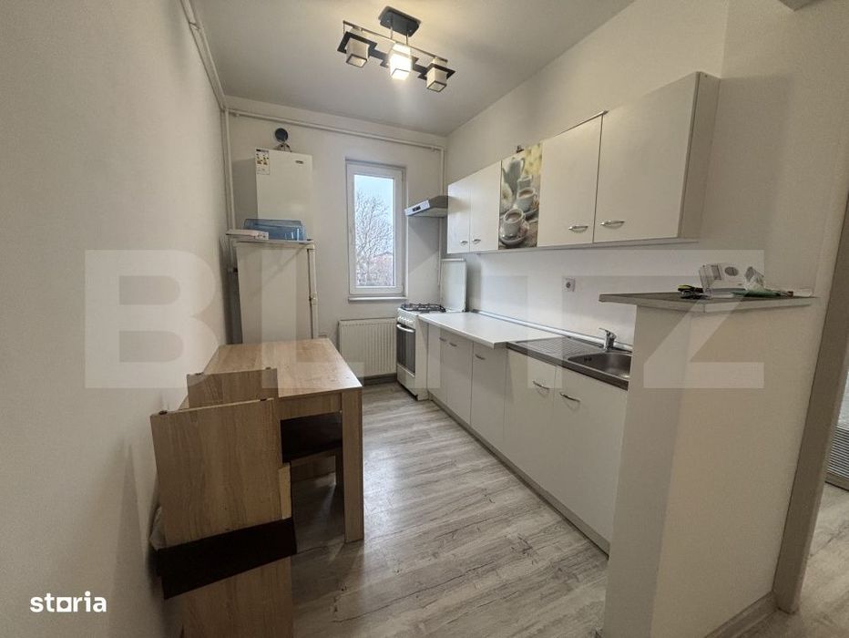Apartament 2 camere decomandate , 48 mp, parcare, zona Abatorului