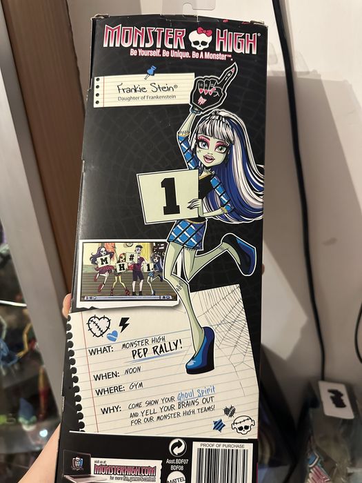 Продам куклу монстр хай!