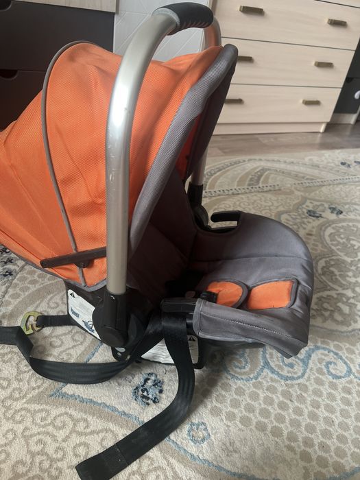 Продам автолюльку