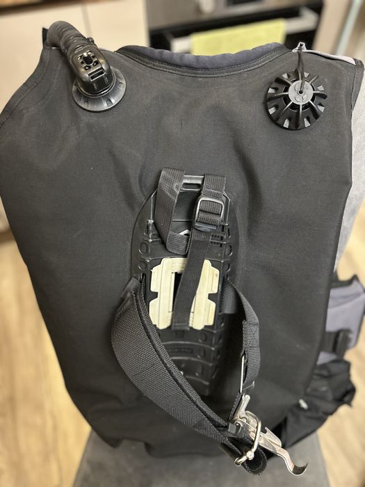 Водолазна балансираща жилетка BCD Scubapro Ladyhawk MD