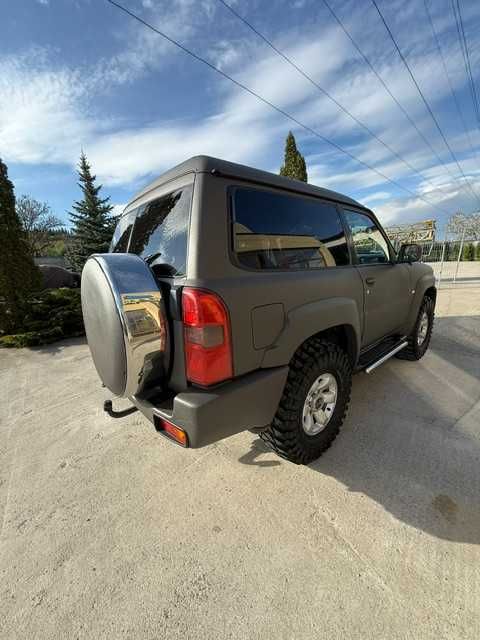 Nissan Patrol Y61- 2007- facelift - 2 usi 4X4
