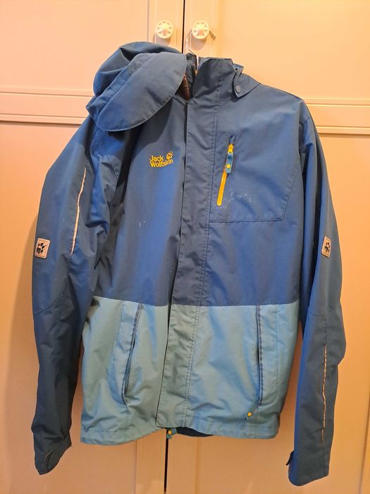 Geacă Jack Wolfskin impermeabilă subțire