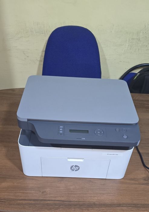 Продам принтер HP Laser MFP 135W
