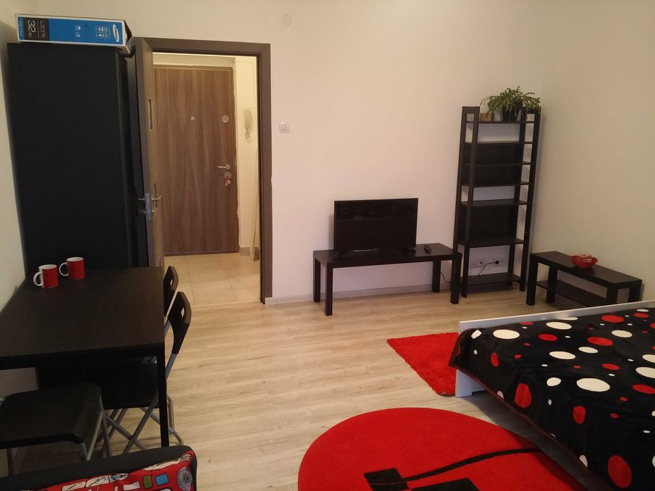 Particular ofer Garsoniera de inchiriat - MaiorCoravu - Metrou Pta Muncii
