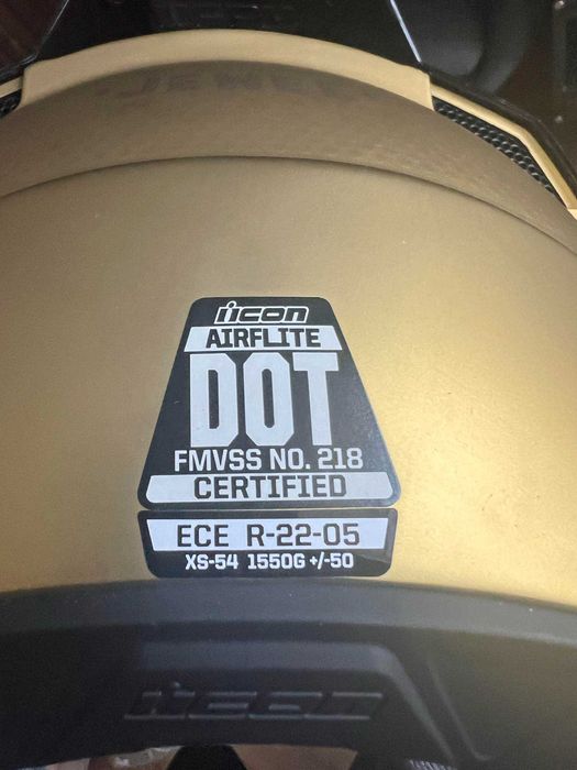 Пистова каска ICON