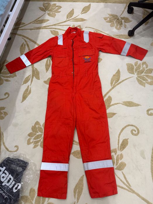 Спецодежда и обувь