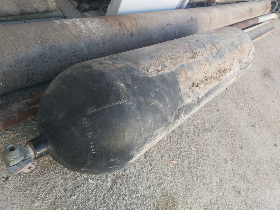 Ацетилен , митан баллондар сатылады