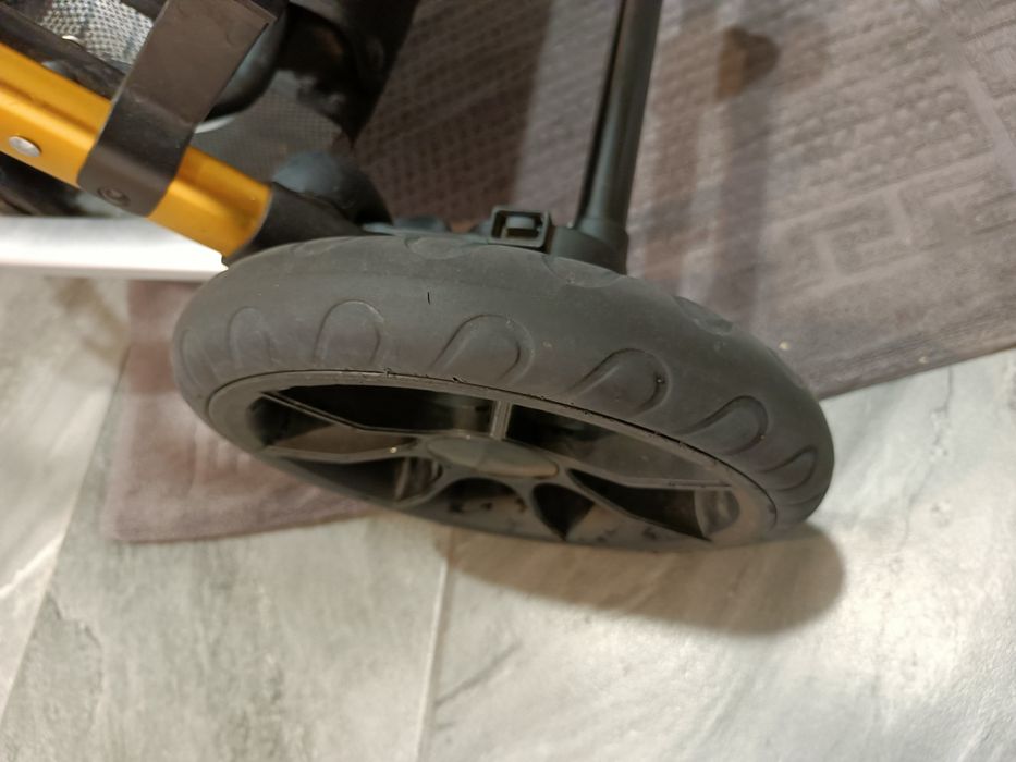 Косато/Cossato Giggle 3 in 1 Детска количка