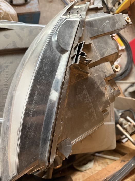 Far drept Audi A4 bB8