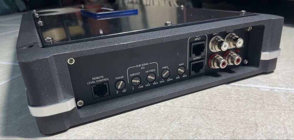 Усилвател Harman Kardon CA1500M