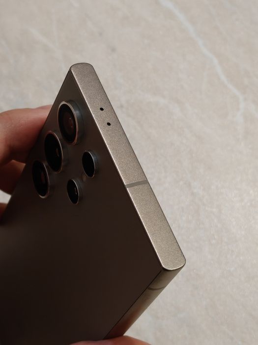 Samsung Galaxy S24 Ultra 512Gb EAC