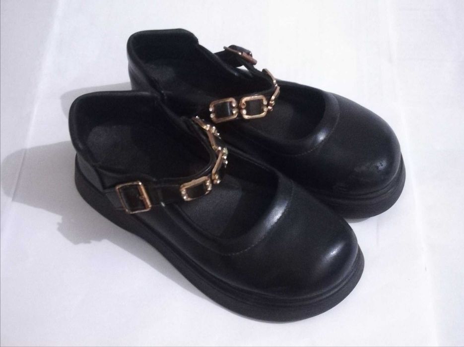 Обувь  для  девочек