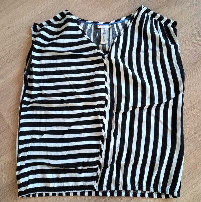 Нови Дамски Блузки Тениски 4 бр.