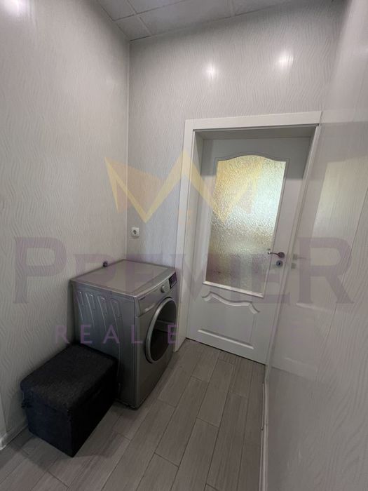 Дава се под наем Тристаен апартамент в Варна, Колхозен пазар - 100 кв.м за 612 € - Снимка #10