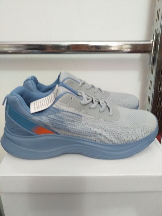Adidași bărbați cu talpă ușoară