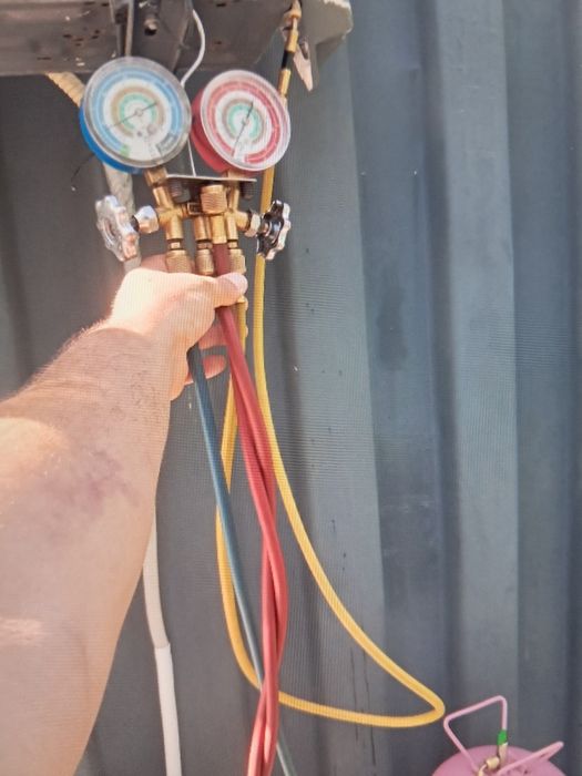Încărcare freon AC