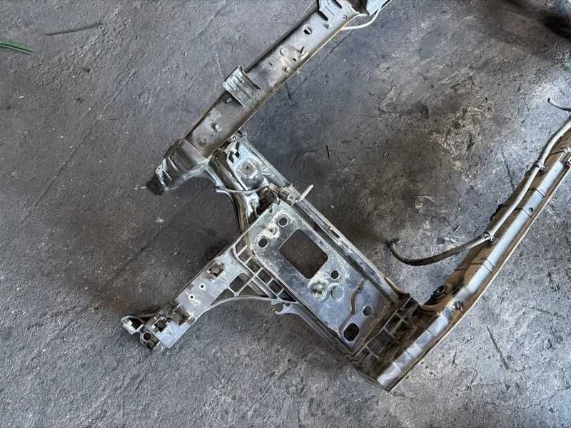 Телевизор Hyundai Sonata LF