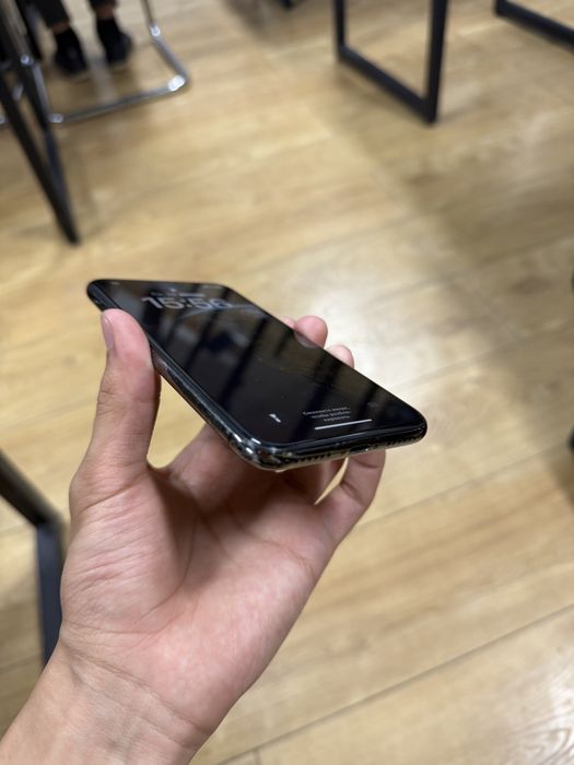 Iphone x sotiladi