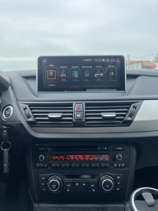Vand  BMW x1 An 2015