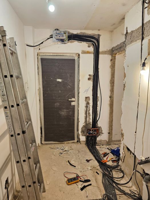 Renovări/reparatii/amenajari apartamente Ploiești/Bucuresti Handyman | Electrician