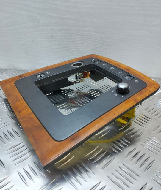 Rama consola timonerie 3d0864533f Volkswagen VW Phaeton prima generat