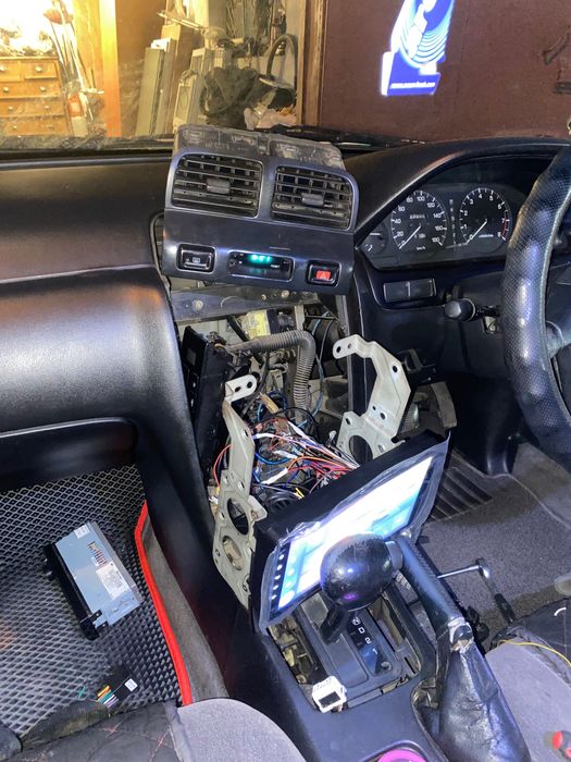 Установка магнитолы С ВЫЕЗДОМ