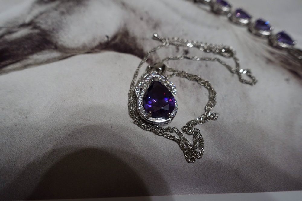 Комплект декоративна бижутерия