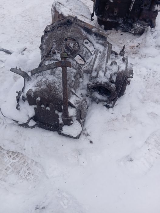 Продам коробка автомат на гольф 2