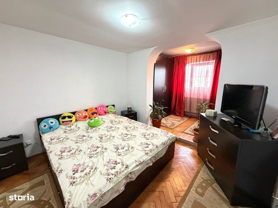 Spre închiriere! Apartament Spațios | 3 camere  | Calea Aradului
