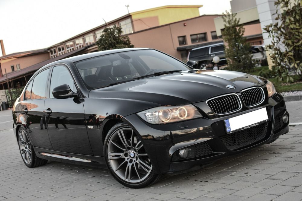 BMW seria 3 e90 lci M pachet 2011 318 d  EURO 5 n47