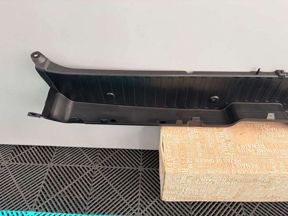 Bara spate scara scarita Renault Master Movano 2010-2024 noua originala Renault