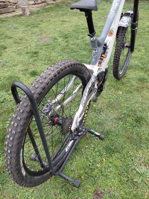 Продавам DH велосипед Commencal Supreme V4 Мулет