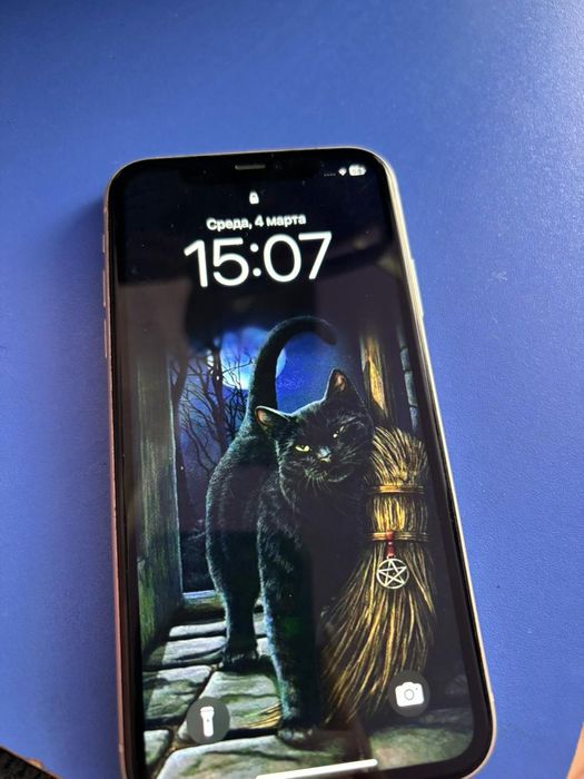 Продаю 11 iphone