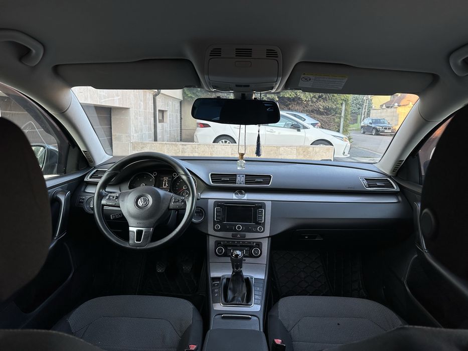 Vw Passat B7  { 2012 } stare excelentă