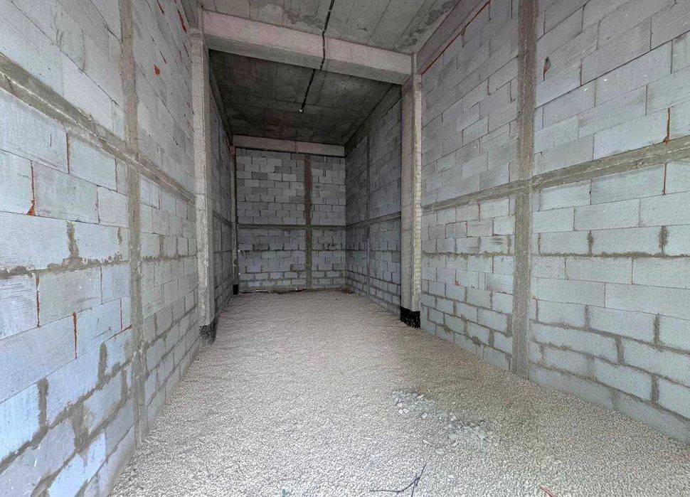 Коммерческое помещение ТРЦ ALFRAGANUS 56 кв.м. 1 этаж высота 6 м.=