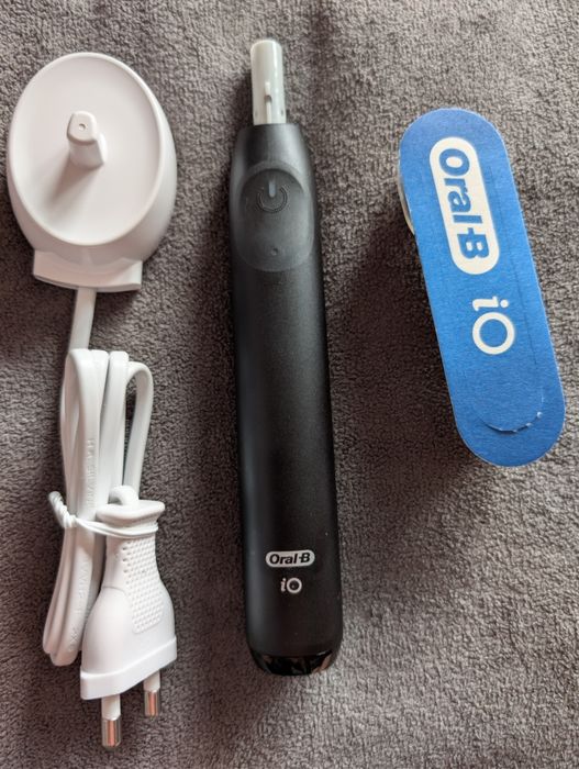 Oral B electric magnetic i0