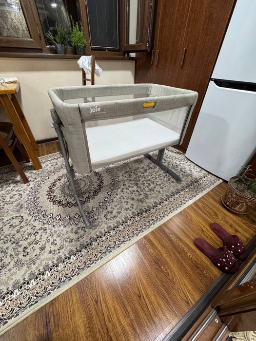 Joie Roomie Glide, Манеж-кровать