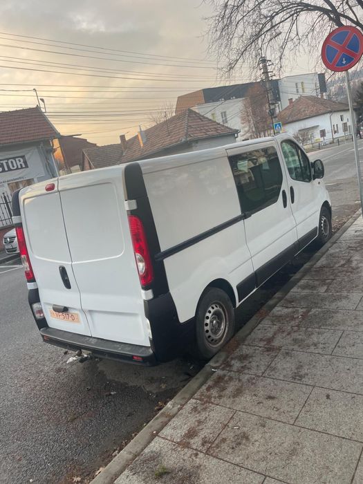 Renault Trafic/Opel Vivaro cabina dubla 2.0cdti 2013euro5 model lung