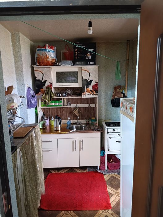 Raduga karzinka orqasida kvartira sotiladi