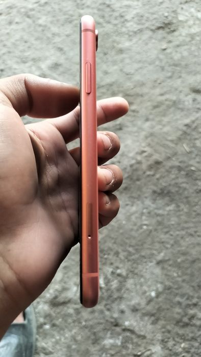 Idealni iphone xr