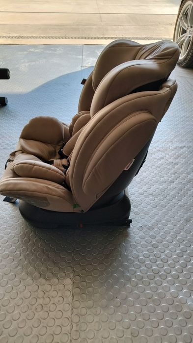 Детско столче за кола