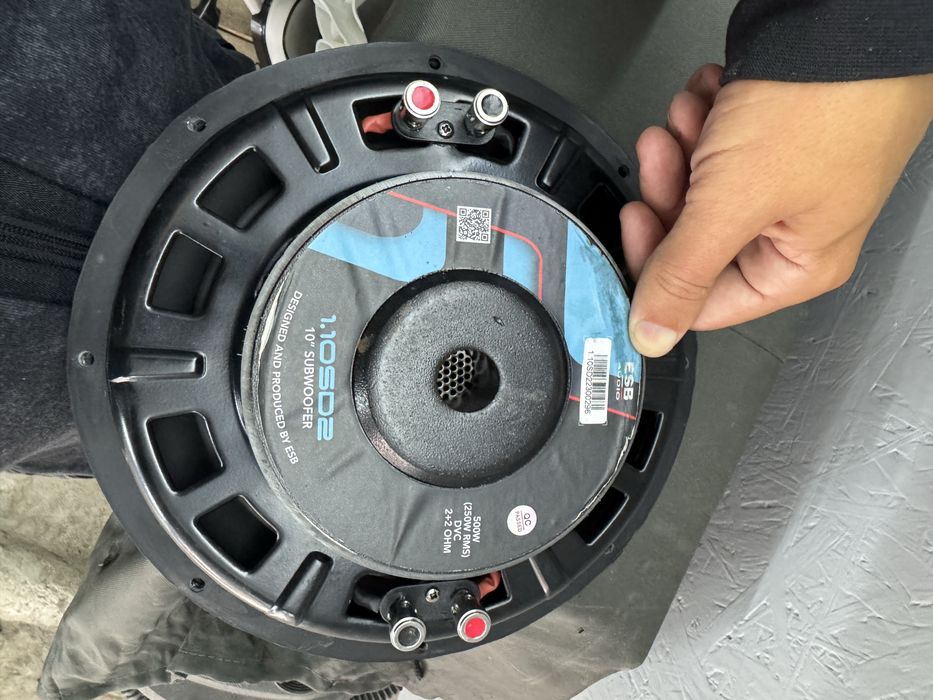Продам сабвуферный динамик ESB 110SD2