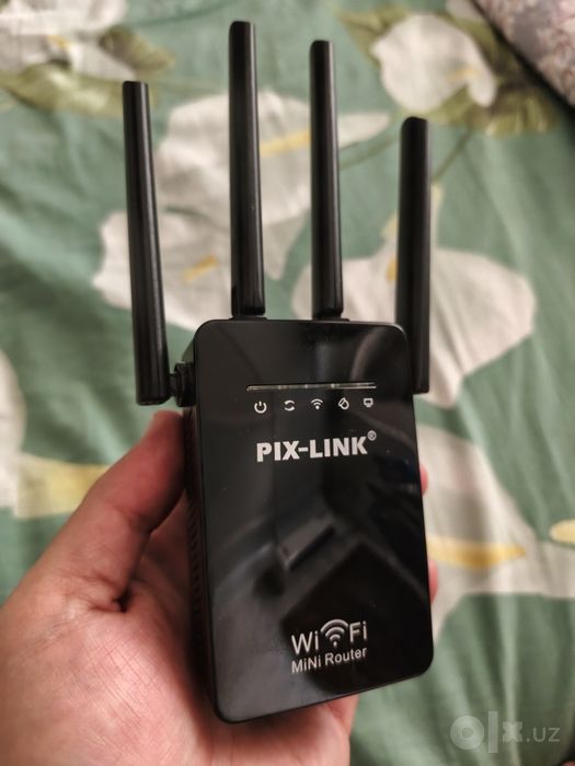 Pix-link 4 antenna repeator sotiladi. Holati yengide.2-3 oy ishlagan