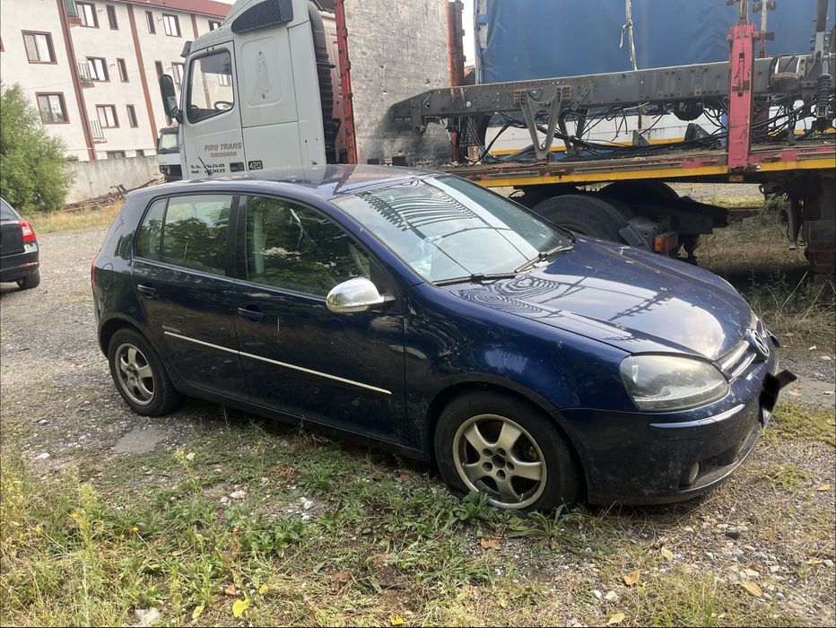 Golf 5 Edition Avariat 2.0 Tdi BMM motor perfect functional