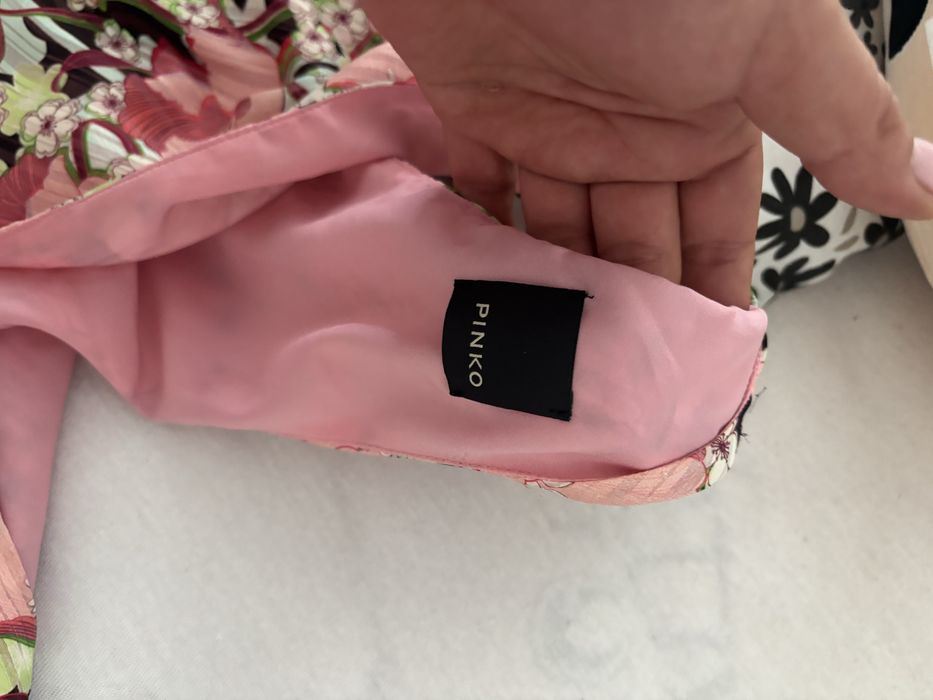 Pinko оригнална рокля нова,Kendall  & Kylie