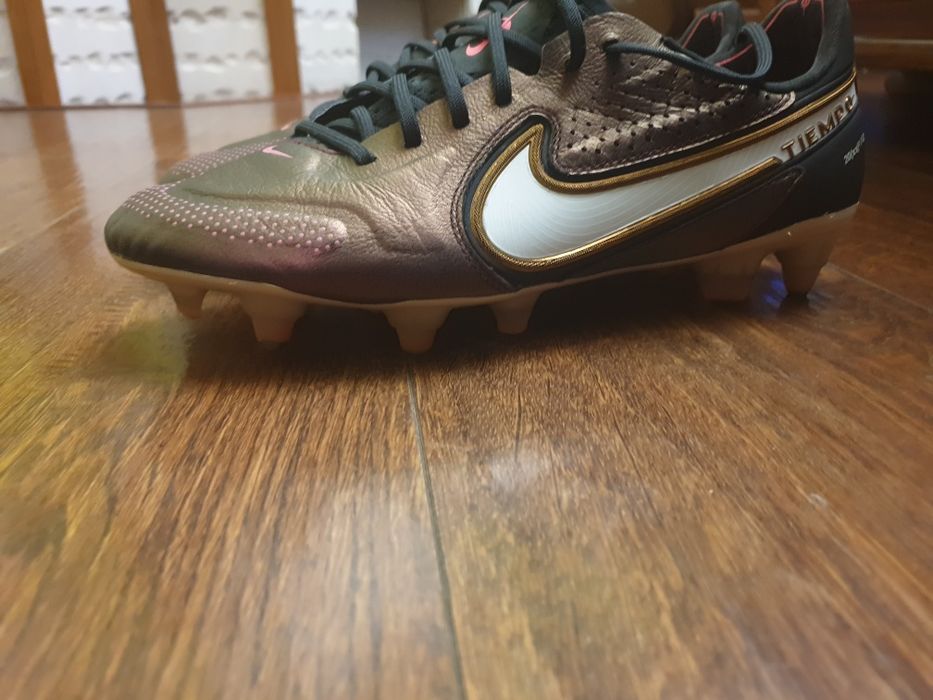Футболни бутонки Nike tiempo legend 9 Elite FG World Culp