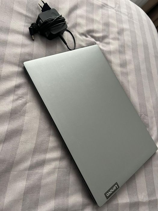 Laptop Lenovo IdeaPad S145-15IWL