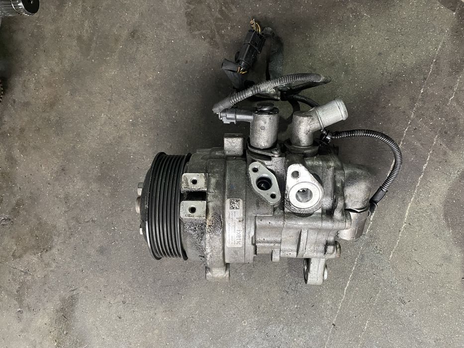 Хидравлична помпа БМВ 550и, 408кс (hidravlichna n63)