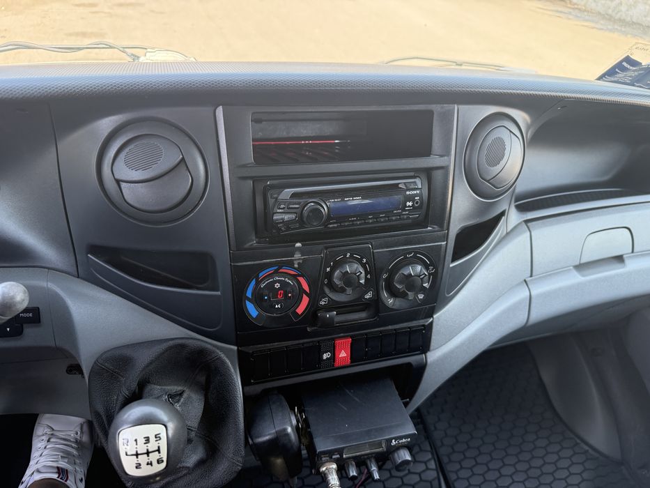 Vand Iveco Daily basculabil 3 parti 3,5 tone